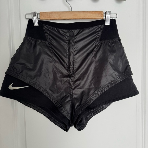 Nike Women's Black and White Athletic Shorts size S - Picture 5 of 7
